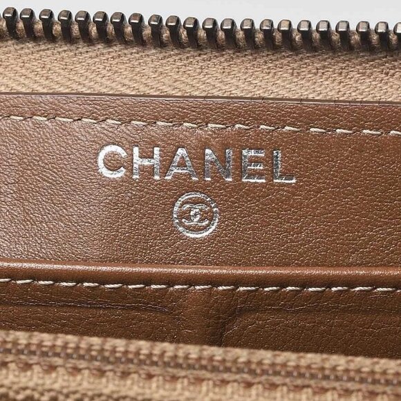 Chanel Bronze Calfskin Quilted Leather L-Gusset Zip Wallet - Picture 6 of 11